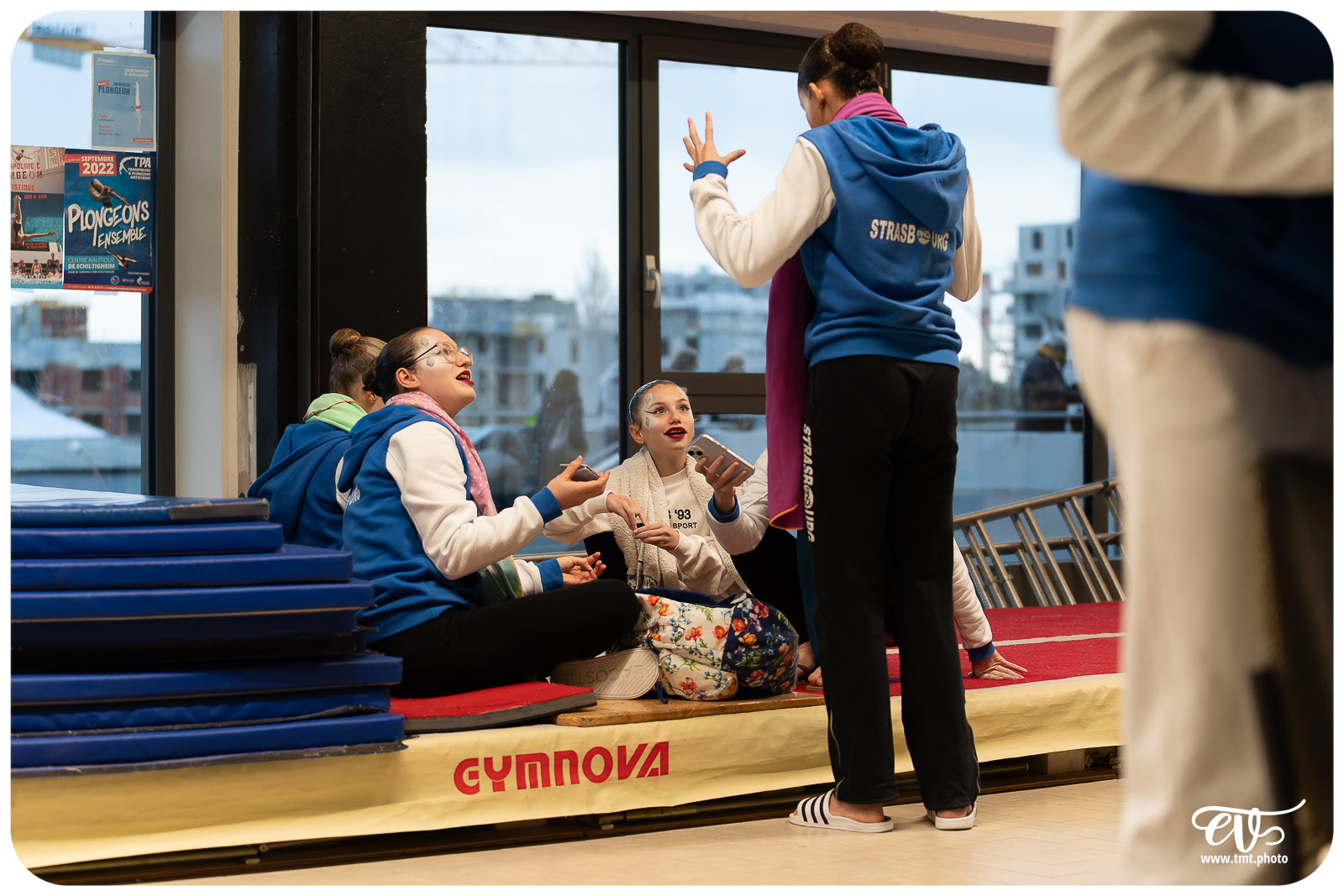 OFFS - BNS JEU DE DAMES